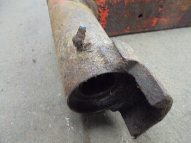 for, David Brown 1390 Front Axle Extension - Good Condition