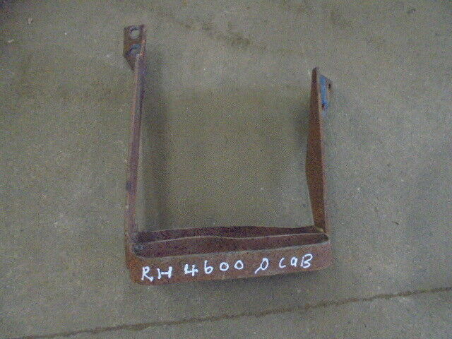 for, Ford 4600 Q Cab RH Foot Step in Good Condition