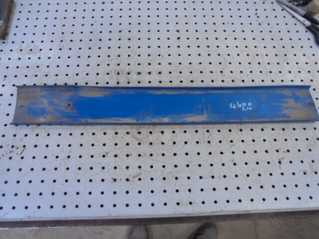 for, FORD 4600 Q Cab LH 'B' Pillar Plastic Cover in Good Condition