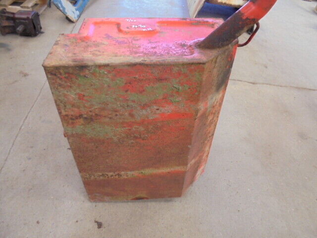 for, David Brown 1490 RH Diesel Tank in Good Condition