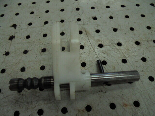 for, David Brown 1394 Hydraulic TCU Plastic Selector Fork & Shaft 
