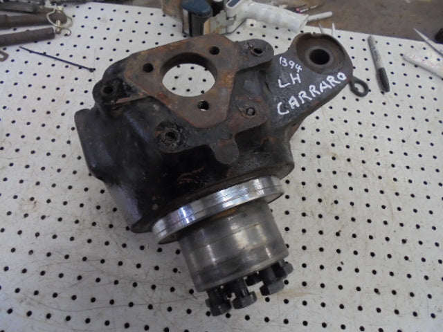 David Brown 1394 4wd Left Hand Front Axle Swivel Housing