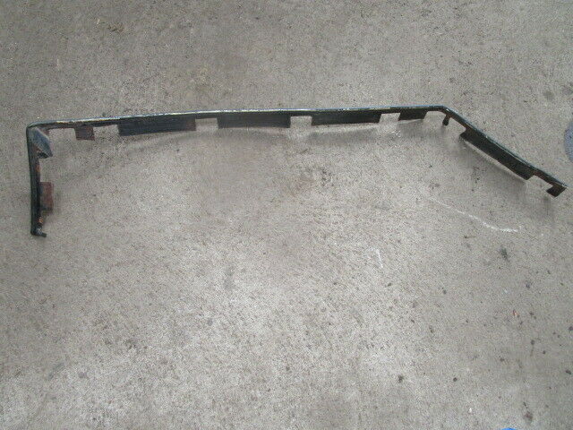 for, David Brown 1290 -1494 RH Cab Wing Plastic Strip - Good condition