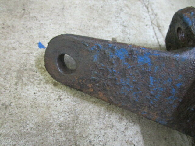 Ford 4610 LH Hydraulic Arm Stabiliser Bracket in Good Condition