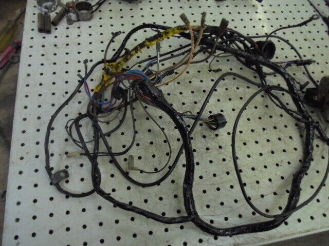 for, Leyland 245 Engine & Dash Wiring Loom (with dynamo)