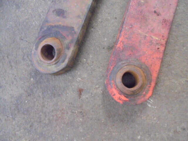 for, David Brown 1490 Hydraulic Arms PAIR - Good Condition
