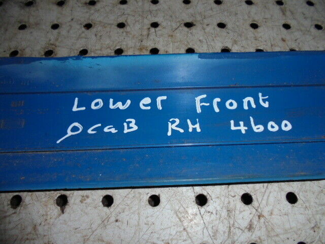 for, FORD 4600 Q Cab RH Lower Front 'A' Pillar Plastic Cover in Good Condition