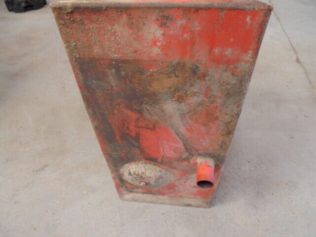 for, David Brown 1490 LH Diesel Tank in Good Condition