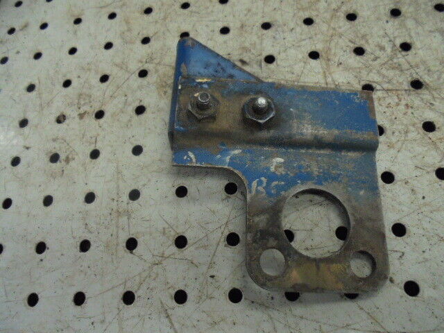 for, Ford 5030 Engine Throttle Cable Bracket by injector pump in Good Condition