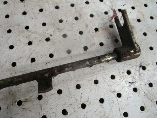 for, David Brown 1494 Hydraulic Dump Valve Control Rod in Good Condition