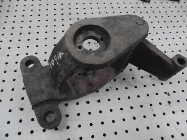 For DAVID BROWN 1494 2wd POWER STEERING RAM MOUNTING BRACKET