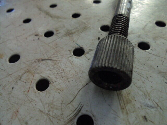 for, David Brown 1490 2wd Front Axle Pivot Pin Retaining Bolt & Knurled Nut