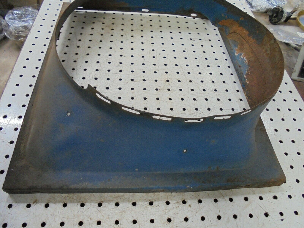 for, FORD 4600,4000 Steel Radiator Cowling in Good Condition