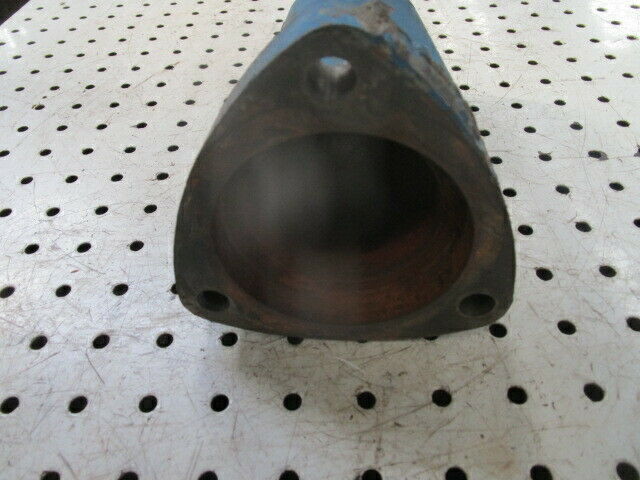 for, Ford 4600 Hydraulic Top Cover Rear Draft Spring Housing in Good Condition