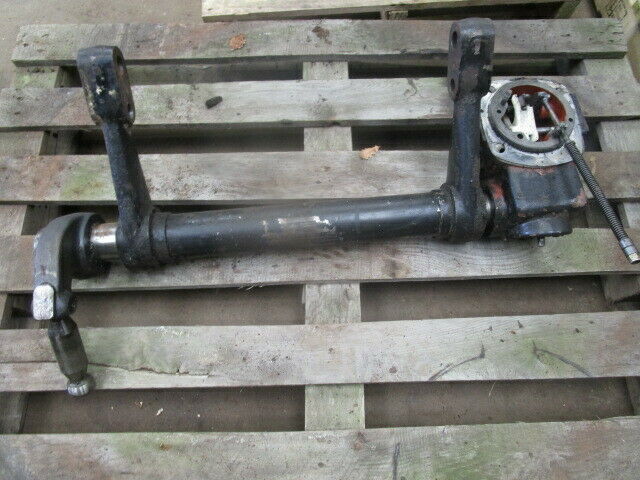 for, David Brown 1494 Hydraulic Cross Shaft Assembly in Good Condition