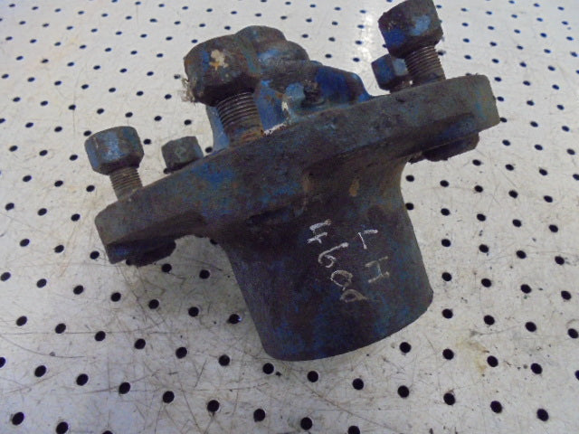 Ford/New Holland 4600 Front Axle Wheel Hub Original Ford