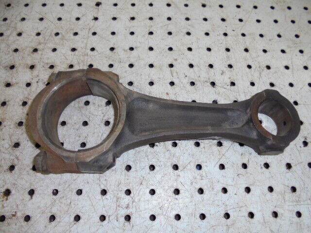 for, Ford 4610 Engine Con Rod in Good Condition