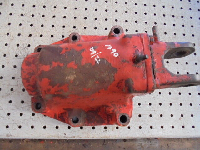 for, David Brown 1490 Top Link Bracket Assembly - Good Condition
