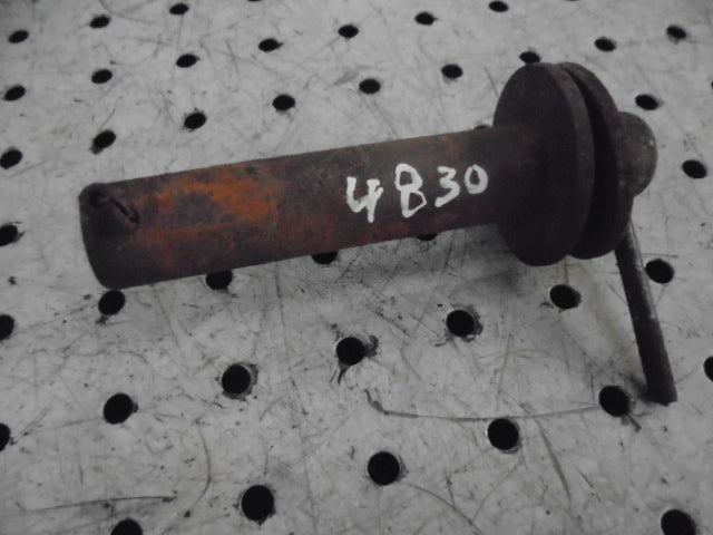 Ford New Holland 4830, 5030 Hydraulic Top Cover Pin