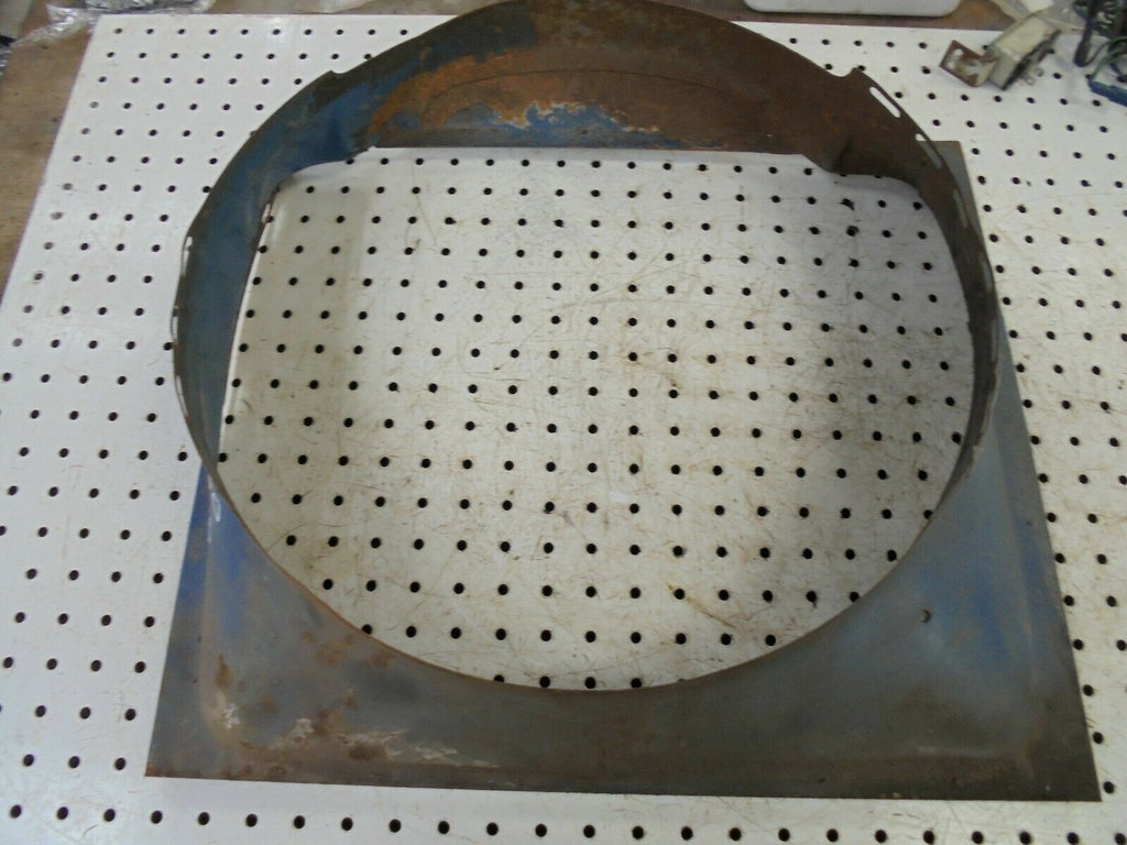 for, FORD 4600,4000 Steel Radiator Cowling in Good Condition