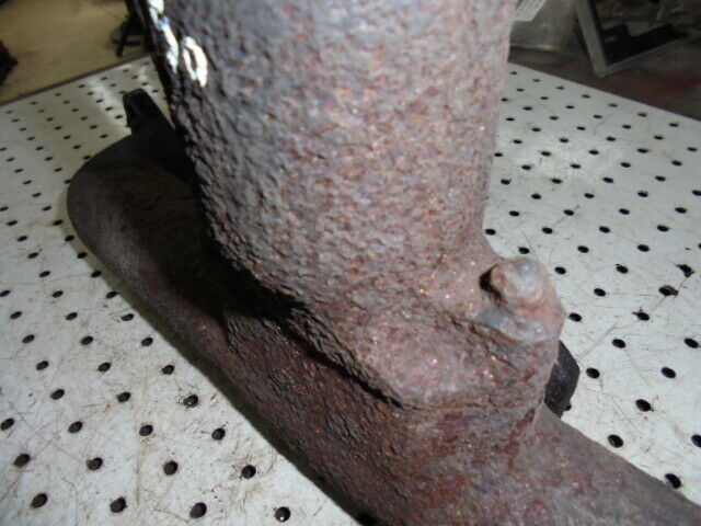 for, David Brown 1290,1390 Exhaust Manifold in Good Condition