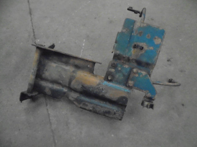 Ford New Holland 6610 Battery Tray Mounting Bracket And Bonnet Bracket