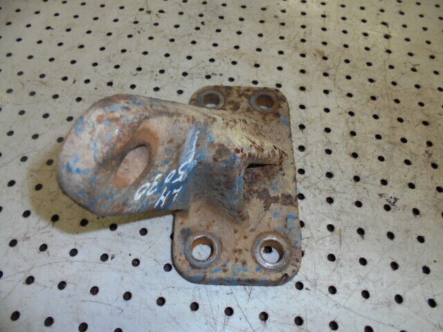 for, Ford 5030 LH Hydraulic Arm Stabaliser Bracket in Good Condition