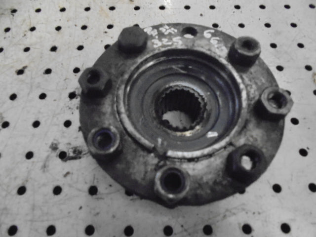 Ford New Holland 6610 4wd Front Axle, Front Pinion Shaft Coupling To Prop Shaft