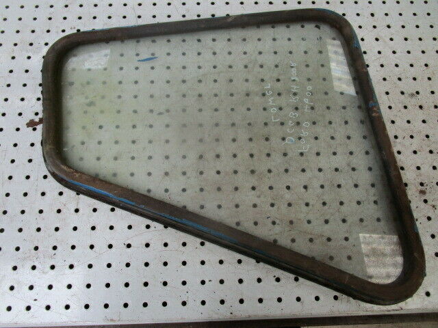 for, Ford 4600-7610 Q Cab RH Lower Door Glass & Rubber Seal in Good Condition