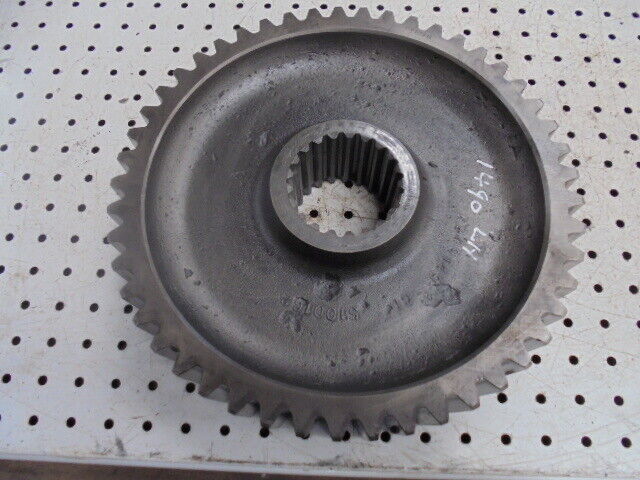 for, David Brown 1490 Rear Axle Final Drive Gear (large) in Good Condition