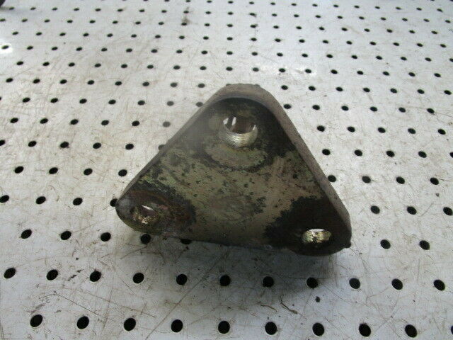 for, David Brown 1494 Hydraulic Arm Stabiliser Bracket in Good Condition