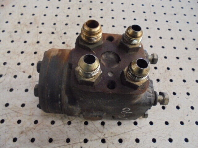 for, David Brown 1490 Power Steering Orbitran Unit - Good Condition