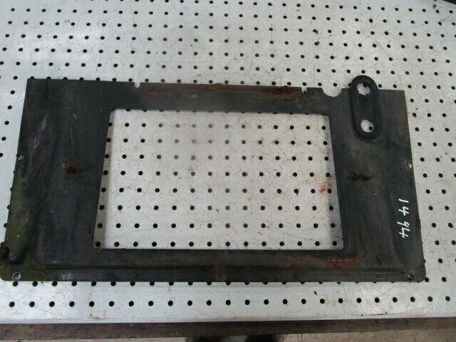 for, David Brown 1494 Cab Air Intake Mounting Bracket under Windscreen