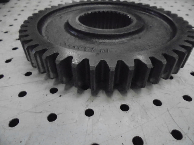 For CASE IHC 895 GEARBOX DRIVE GEAR (high range) 404097 R1