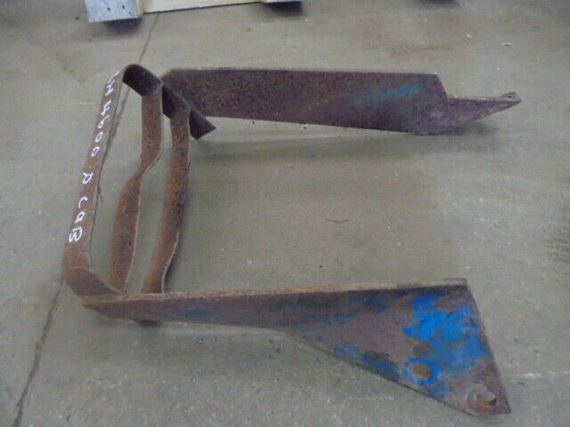 for, Ford 4600 Q Cab RH Foot Step in Good Condition