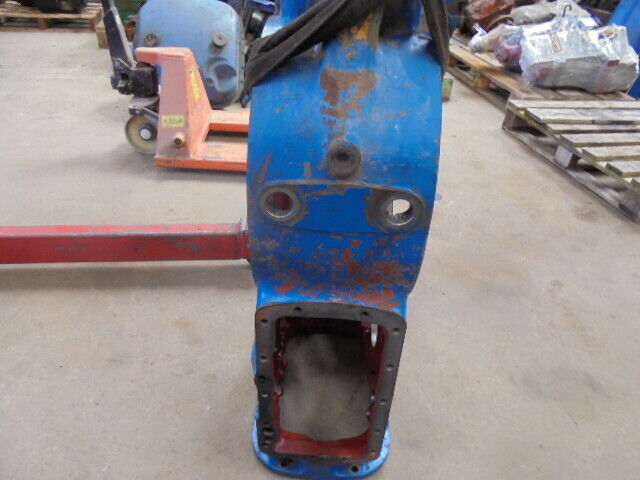 for, Ford 5030 Rear Axle Centre Housing 4wd in Good Condition