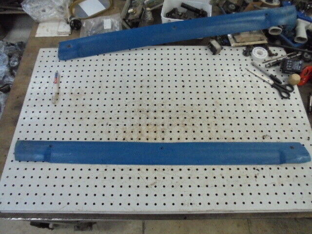 for, FORD 4600 Q Cab RH Front 'A' Pillar Plastic Cover in Good Condition