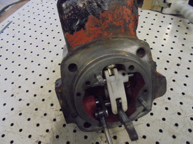 David Brown 1394 Hydraulic Cross Shaft Mounting Box And Linkage
