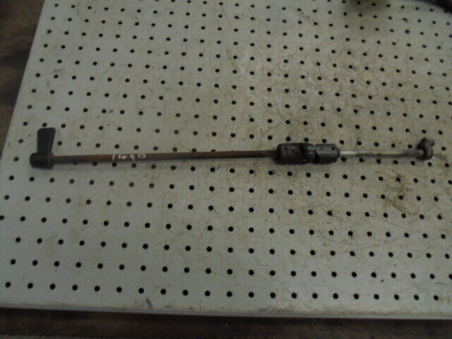 for, David Brown 1490 Hydraulic TCU Selector Rod in Good Condition