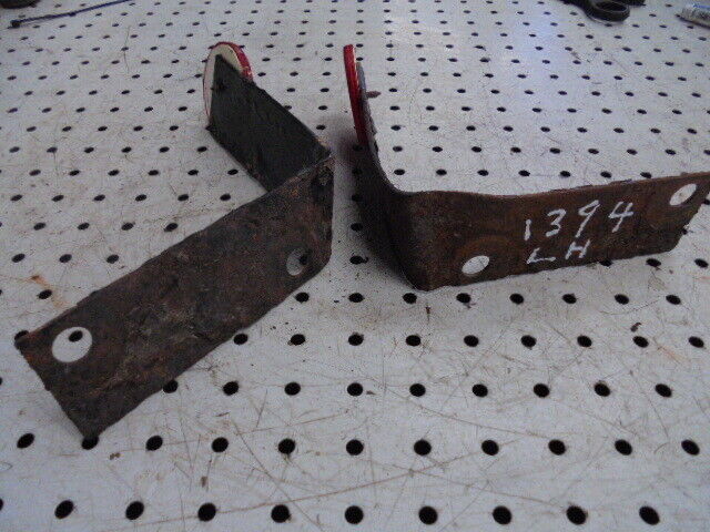 for, David Brown 1394 Rear Reflectors and Brackets