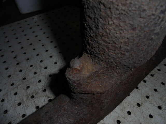 for, David Brown 1290,1390 Exhaust Manifold in Good Condition