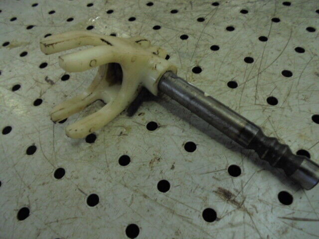 for, David Brown 1390  Hydraulic Plastic Selector Fork & Shaft - Good Condition