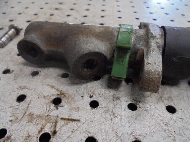 for, David Brown 1394 Brake Master Cylinder in Good Condition