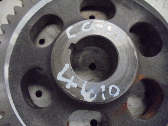 for, FORD 4610 Engine Camshaft Timing Gear - Good Condition 