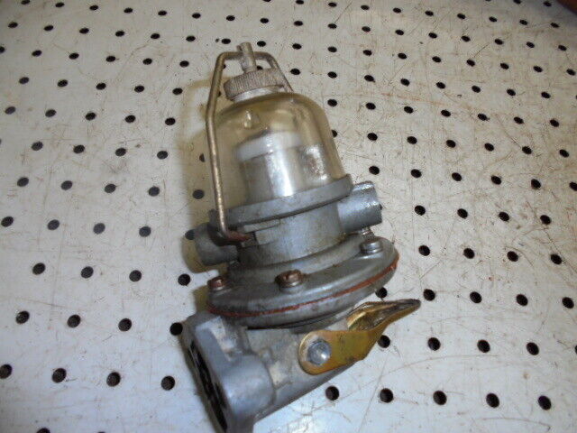 for, David Brown 1490 Engine Diesel Lift Pump in Good Condition