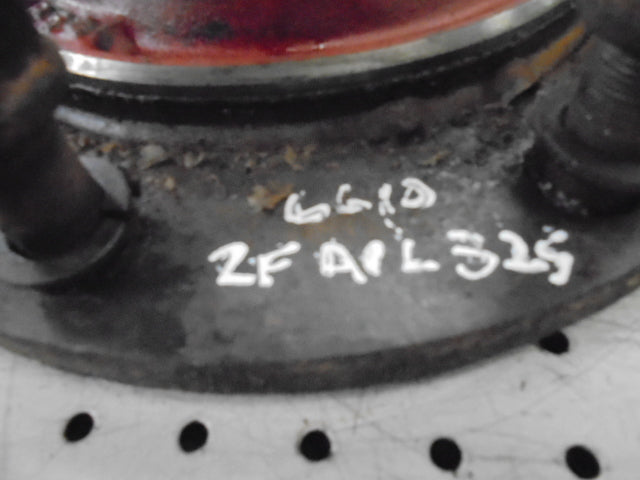 Ford New Holland 6610 4wd Front Axle Wheel Hub