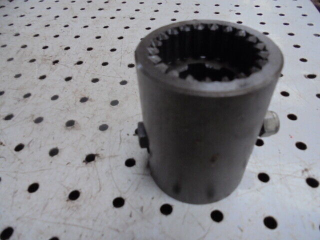 for, David Brown 1490 4wd Transmission Coupler from Gearbox to Drop Box DB Axle