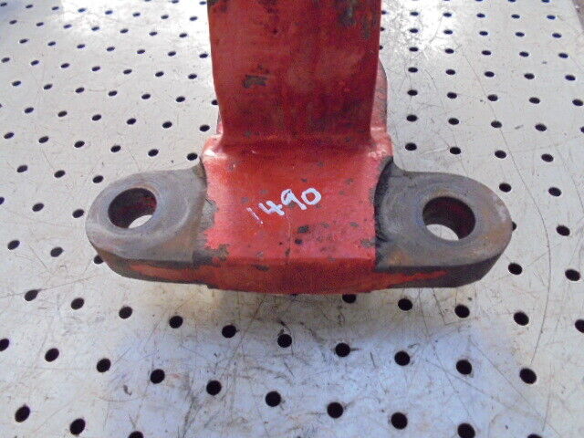 for, David Brown 1490 2wd Power Steering Ram Mounting Bracket - Good Condition