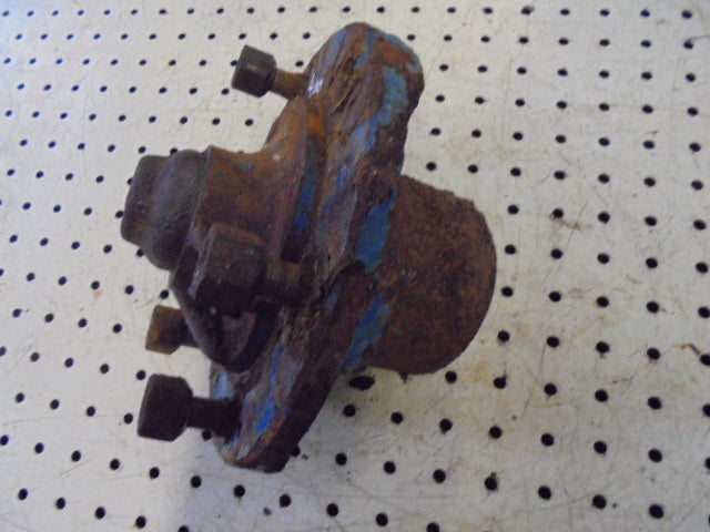 Ford 4100, 3600 Front Wheel Hub And Bearings