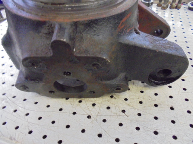David Brown 1394 4wd Right hand Front Axle Swivel Housing